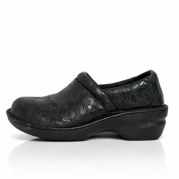 B.O.C. BORN Concept Peggy Clogs Women's Size 9 - Picture 3 of 8